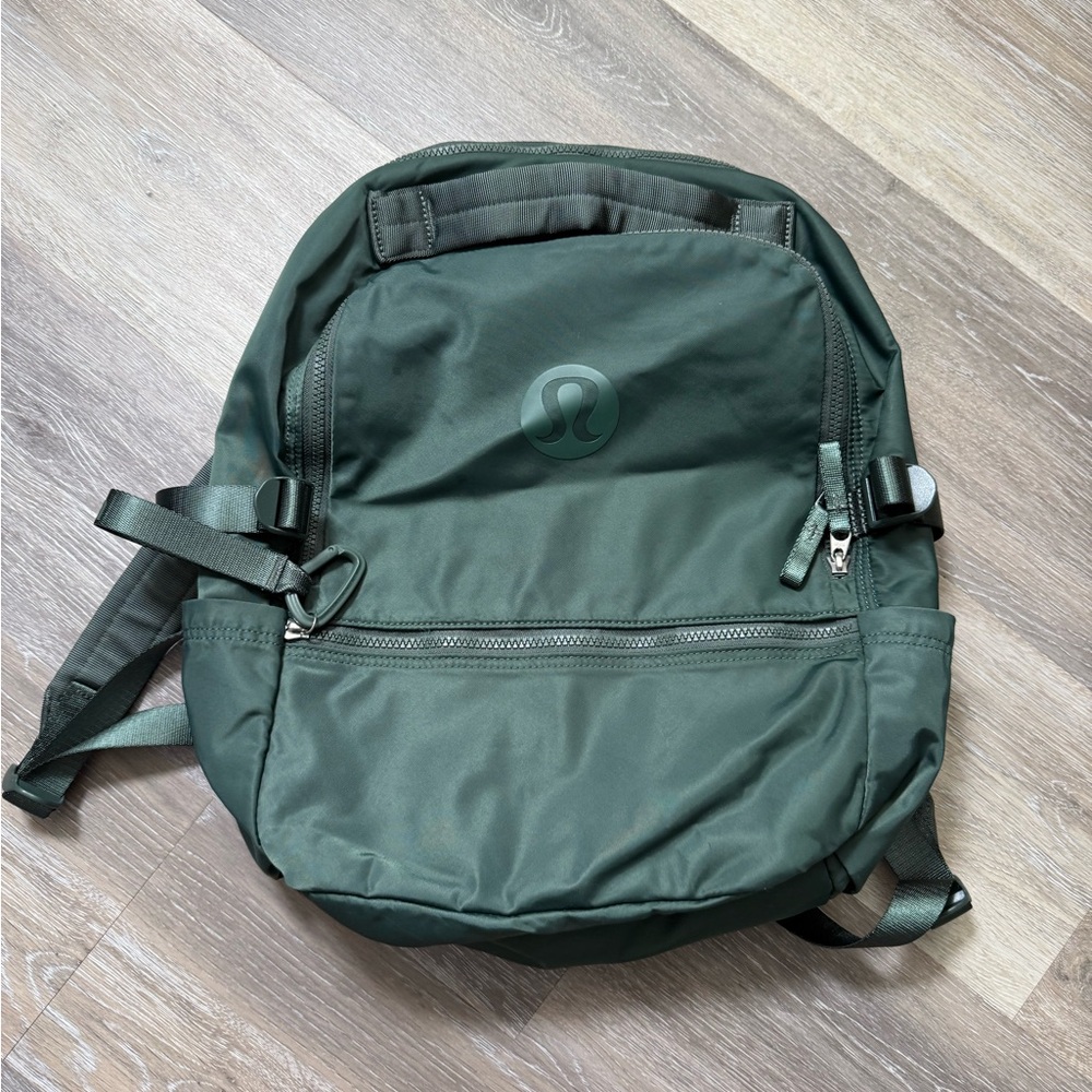 lululemon  Forest Green Backpack 22L